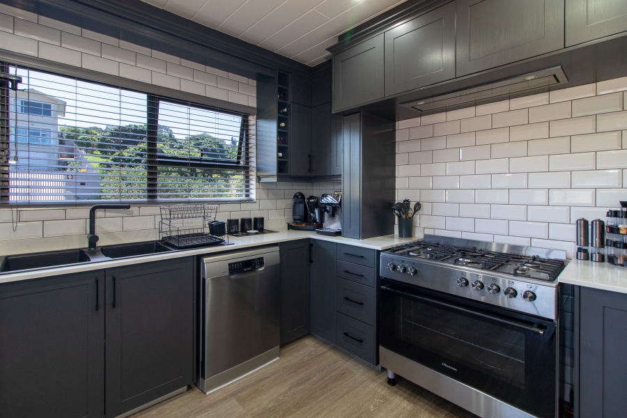 6 Bedroom Property for Sale in Forest Downs Eastern Cape